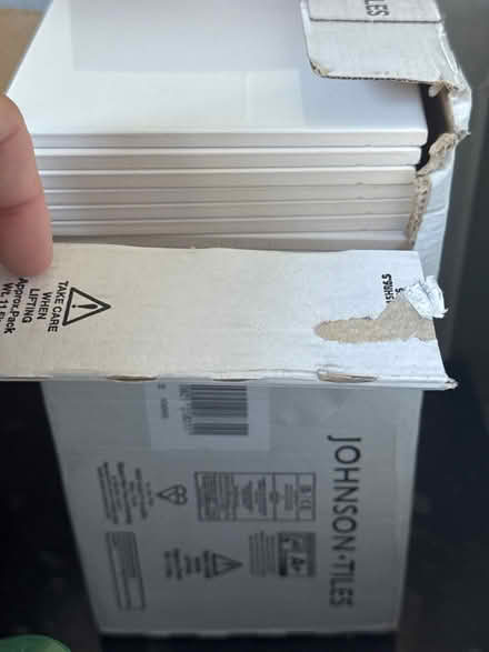 Photo of free New white tiles bathroom craft (Eastbourne BN21) #1