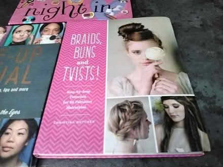 Photo of free Hair & make up books girls spinner book (Delapre NN4) #3