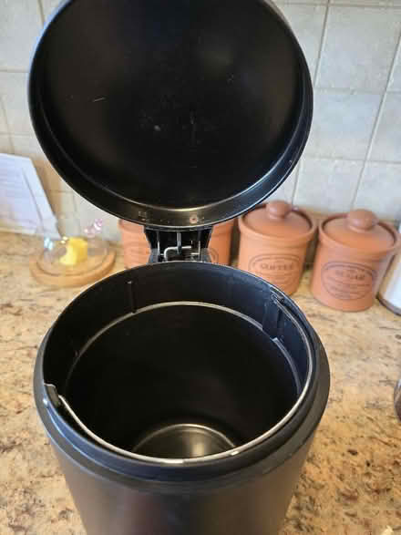 Photo of free Black 5 litre pedal bin (Lydgate OL4) #3