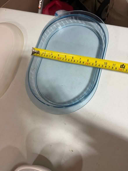 Photo of free Tupperware tray with lid (Bensenville) #4