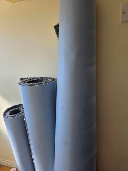 Photo of free Carpet offcuts (NG5 5UX) #1