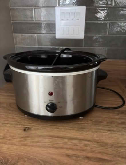 Photo of free Slow cooker no lid (Callerton NE5) #1