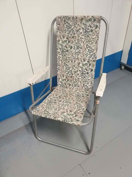 Photo of free single folding garden chair (Norton Canes WS11) #1