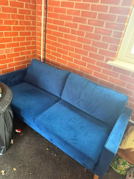 Photo of free Blue sofa (Great Wakering SS3) #1