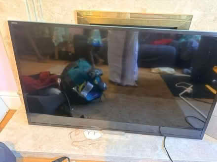 Photo of free Sony 42" TV (Friern Village N11) #1