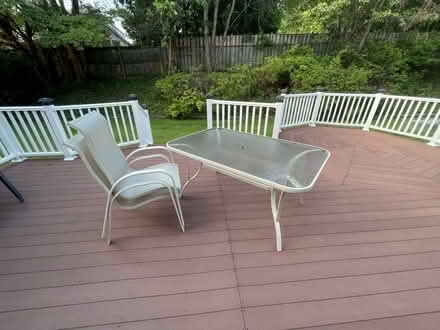 Photo of free Outdoor table and chairs (Falls Road Park) #1