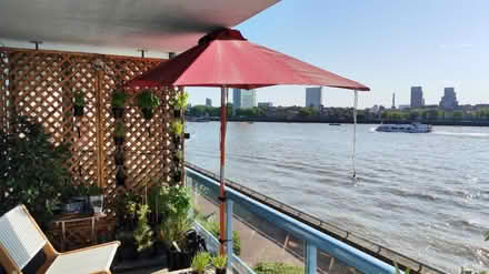 Photo of free Parasol (Isle of Dogs E14) #1