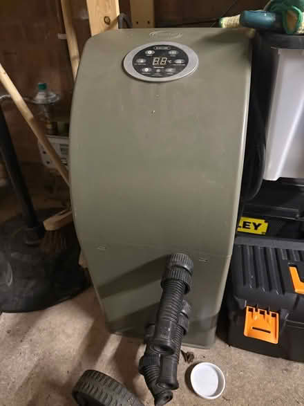Photo of free Hot Tub (Ravenshead NG15) #1