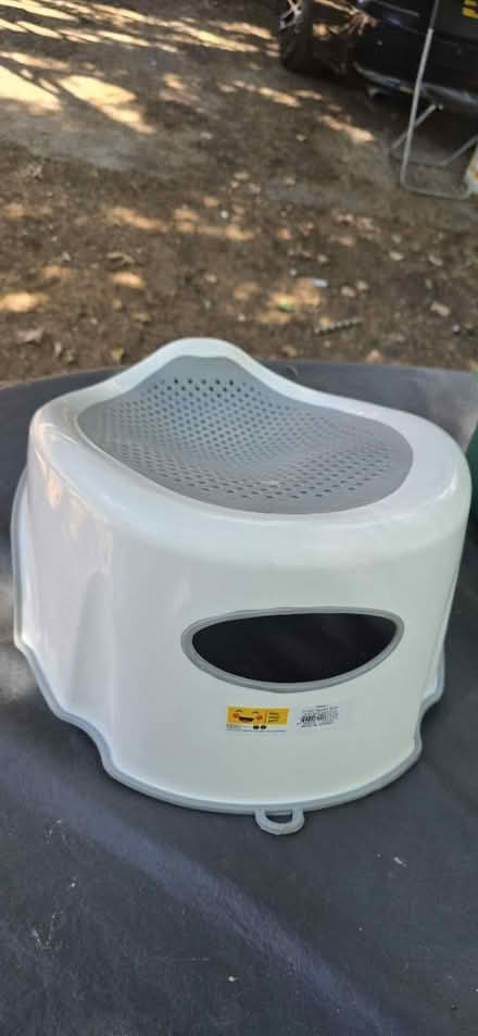 Photo of free Baby bath (The Ridgeway Way E4) #1