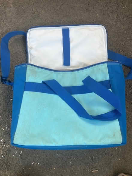 Photo of free Cool bag (DE56 - Duffield) #1