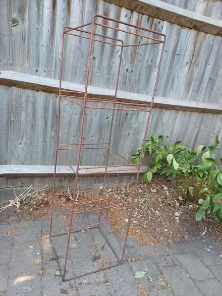 Photo of free 2 Wide arches and metal frame (Bray SL6) #2