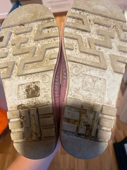 Photo of free Size 9 stitch short wellies (Littlemore OX4) #2