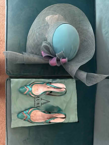 Photo of free Hat and shoes #2 (Wortley S35) #1
