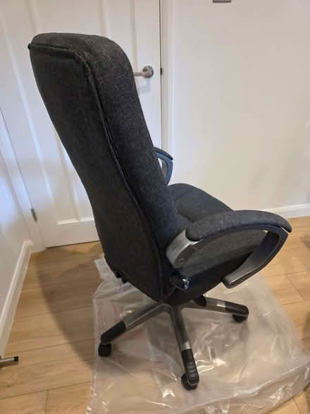 Photo of free Office chair, grey (Maidenhead SL6) #2