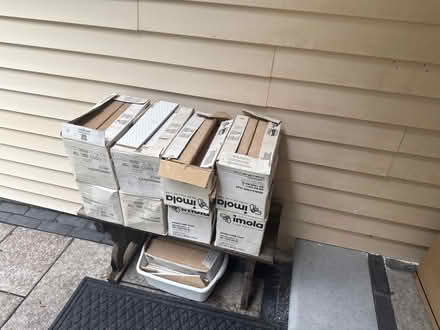 Photo of free Imola tiles full of life 9 boxes (Aurora) #1