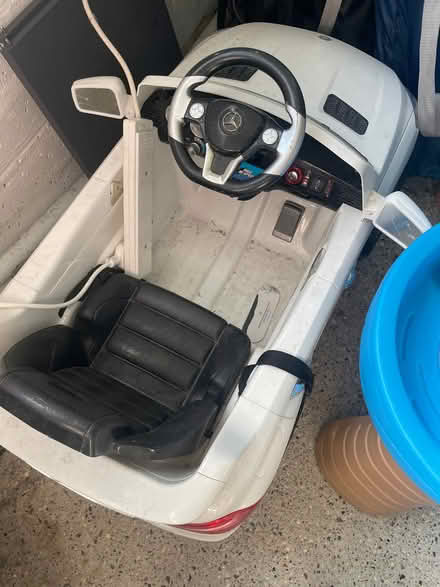 Photo of free Childs drive along car (Stone DA9) #1