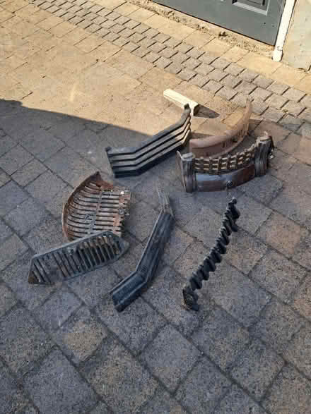 Photo of free Grates (firhouse) #1