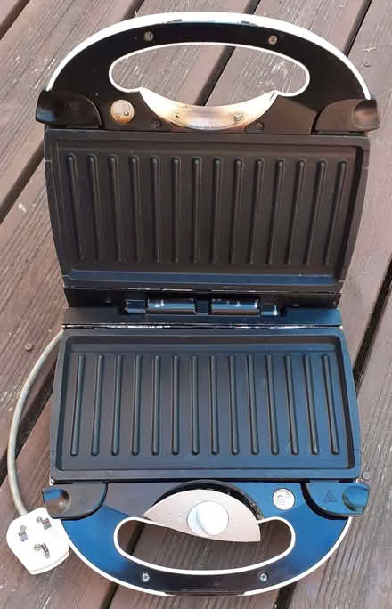 Photo of free Panini Press & Waffle Maker (& dodgy toasted sandwiches) (High Wych CM21) #2