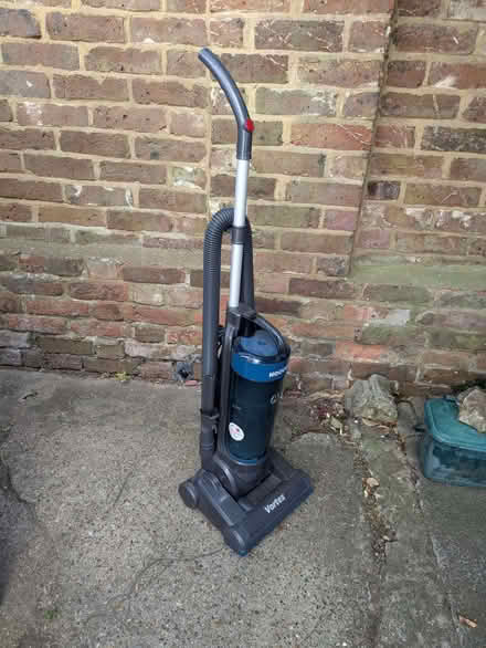 Photo of free Vacuum cleaner (University Area RG1) #1