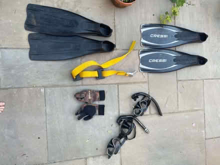 Photo of free diving / snorkeling equipment (Flackwell Heath HP10) #1