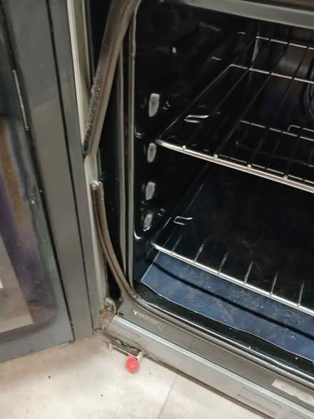 Photo of free Belling cooker, 2 ovens (Ipsden) #2
