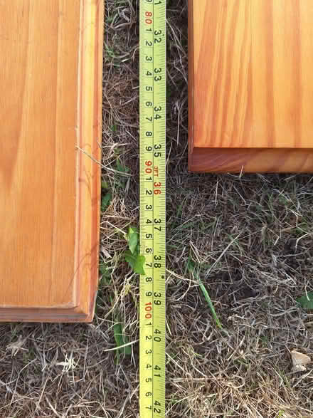 Photo of free Shelves with brackets (Helton CA10) #3