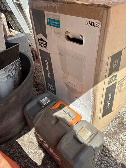 Photo of free Toilet new (Seattle/tacoma) #2