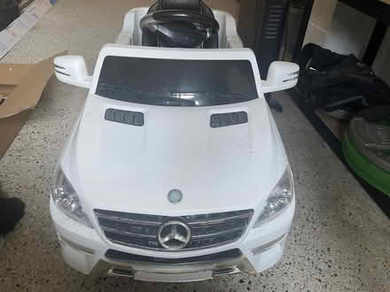 Photo of free Childs drive along car (Stone DA9) #2