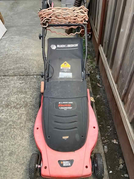 Photo of free Black & Decker Electric Lawn Mower (Piner and Fulton) #1