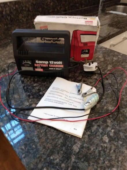 Photo of free Battery charger (noble park epsom surrey KT19) #1