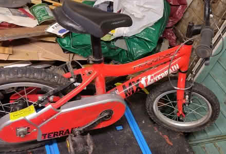 Photo of free kids starter bike (minor repairs advised) (Williamson Park LA1) #2