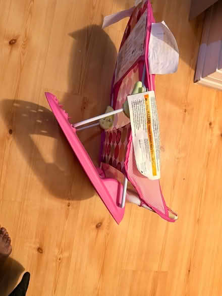 Photo of free Summer infant bath (L4Z 4K1 , Forum drive) #2