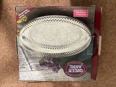 Photo of free Queen Anne serving tray (Bramhall SK7) #1