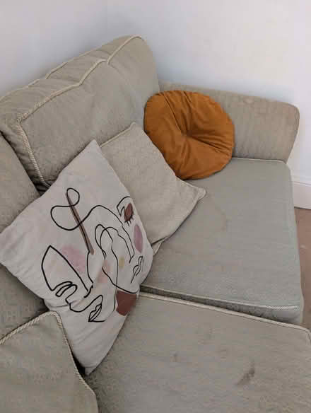Photo of free Jacquard print roll arm 2 seater sofa (Hove Station area BN3) #3
