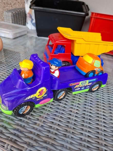 Photo of free Two lorries (Abingdon OX14) #1