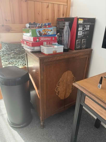 Photo of free Small vintage cabinet (West Malling) #2