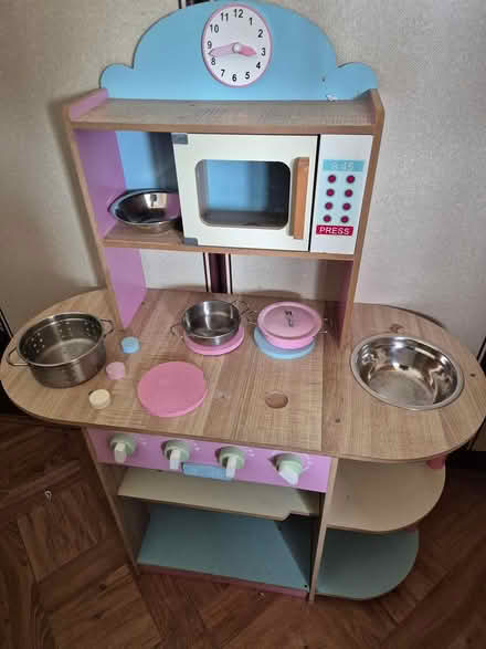 Photo of free Children's play kitchen (Dublin 7) #1