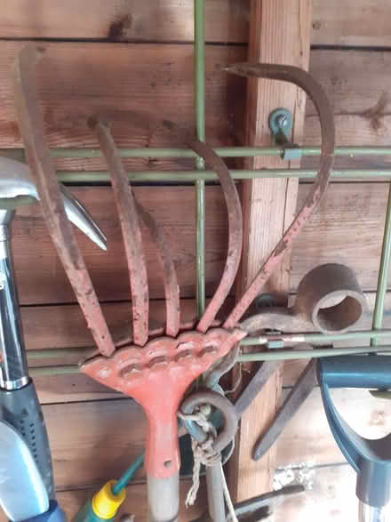 Photo of free Vintage garden tools various (Tonbridge TN9) #2
