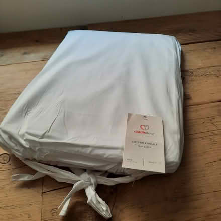 Photo of free King sized cotton sheet - white (Witton le Wear DL15) #1
