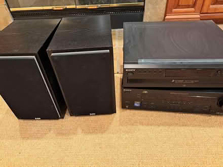 Photo of free Stereo System (winnetka) #2