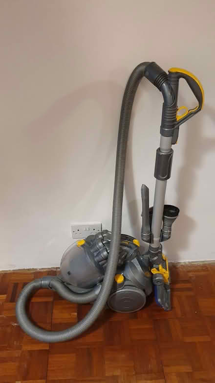 Photo of free Dyson vacuum cleaner (Blackbird Leys OX4) #1