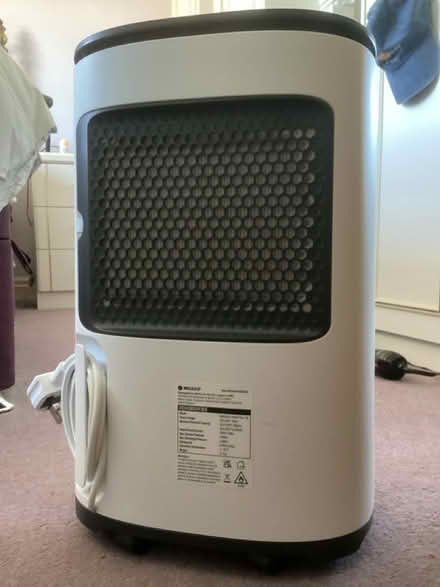 Photo of free Meaco dehumidifier and air purifier (Burwell CB25) #2