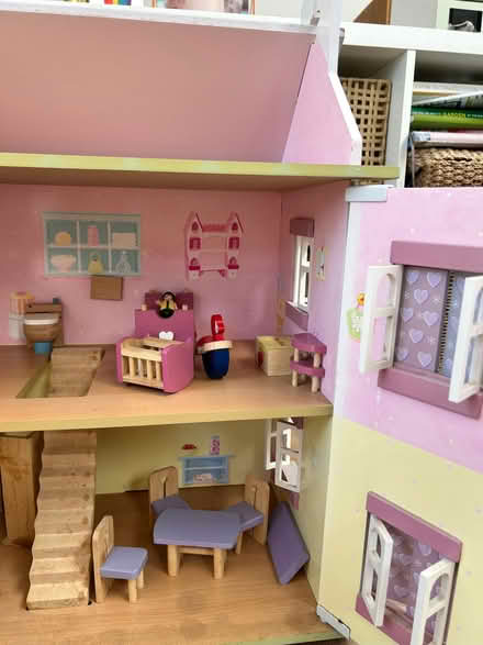 Photo of free Dolls house (West Blatchington BN3) #3