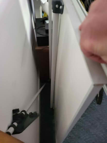 Photo of free Flipchart Whiteboard for Repair (Pontcanna CF11) #3