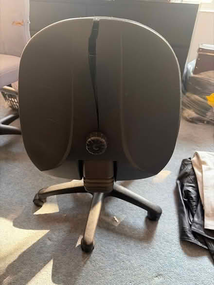 Photo of free Office chair (Cheam SM2) #2