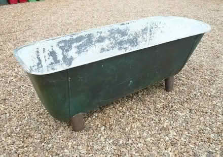 Photo of Cast Iron Bath Tubs/IBC Water Storage Tanks For Horses (Orgreave S13) #2