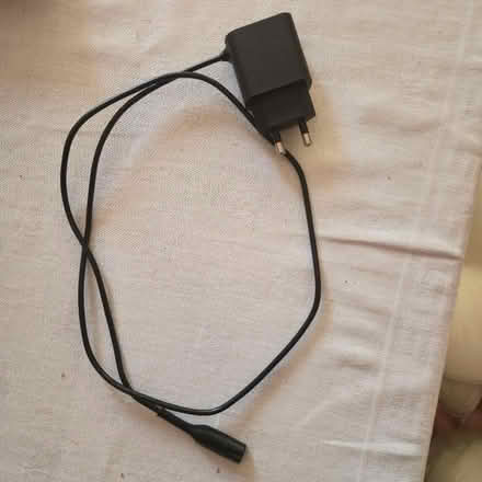 Photo of free Braun Series 5 shaver power cable (Aldrington BN3) #2