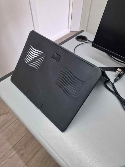 Photo of free Laptop cooling stand (Matlock DE4) #1