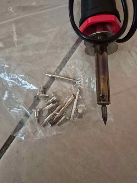 Photo of free Pyrography pen / wood burning kit (Woosehill RG41) #2