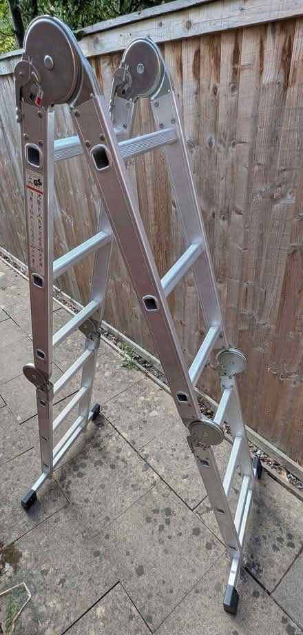 Photo of free Combination ladder - 12 rung. (Frankwell SY3) #2